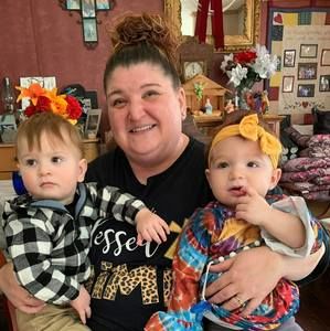 Meet your Posher, Melissa sue